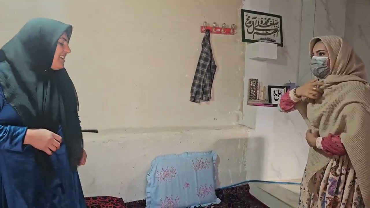 Bitter narrative: suffocating Fatimah by the second woman and threatening Fatimah by Hamzah