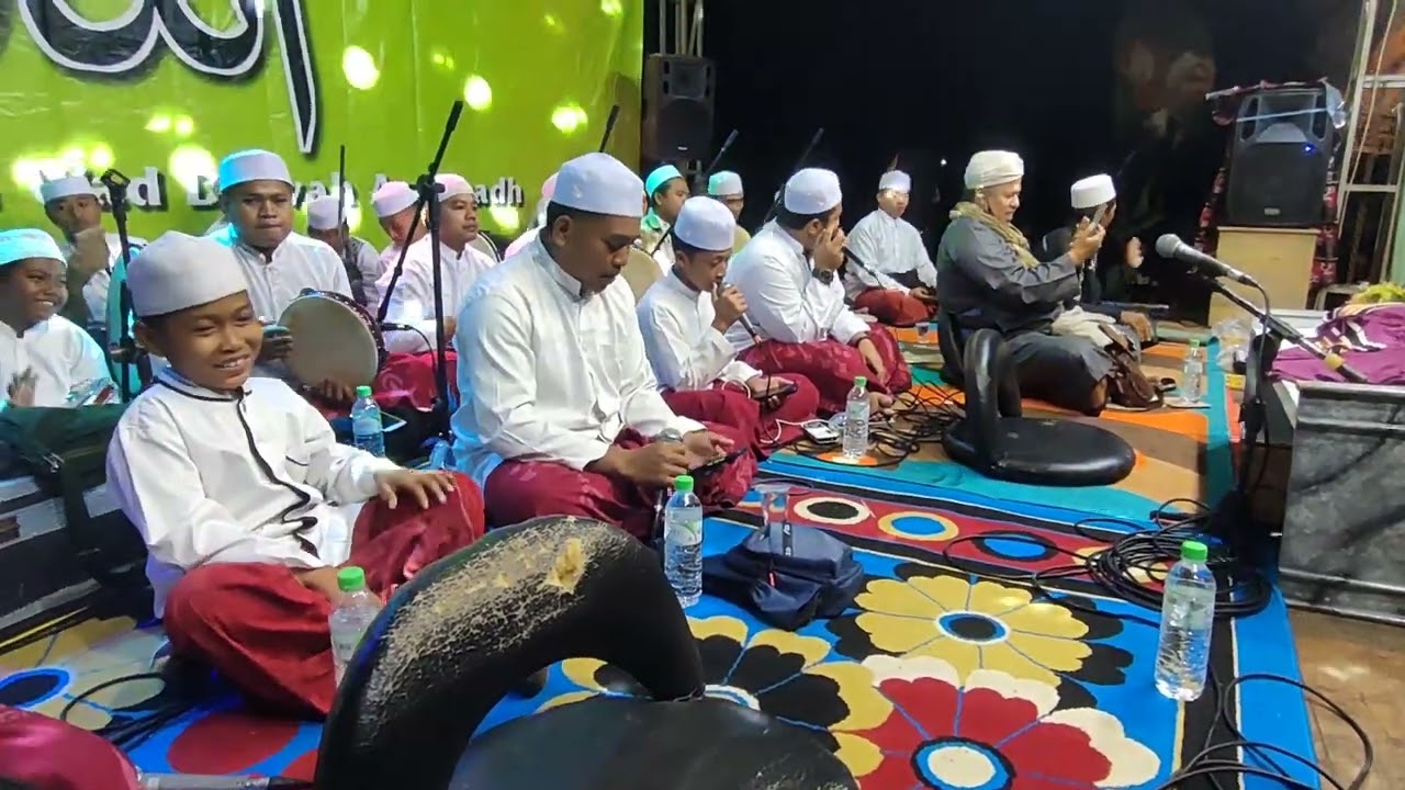 Suara mirip,sayyid haydar bin muhammad  al haddar  Bahebak wabaridak ,RADZAN