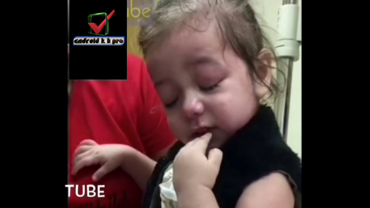 طفلة ترى بعيونها لأول مرة 😍 شاهد وسوف تبكي من ردت فعلها 😢   [ إذ أعجبك الفيديو إشترك في القناة 😊]