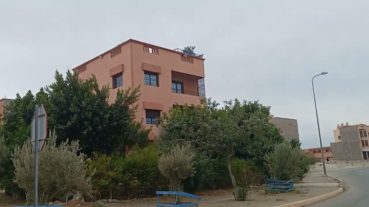 مرحبا بكوم عند أخوكم أحمد وكالة عقارية تامنصورت للبيع وشراء 0605484994