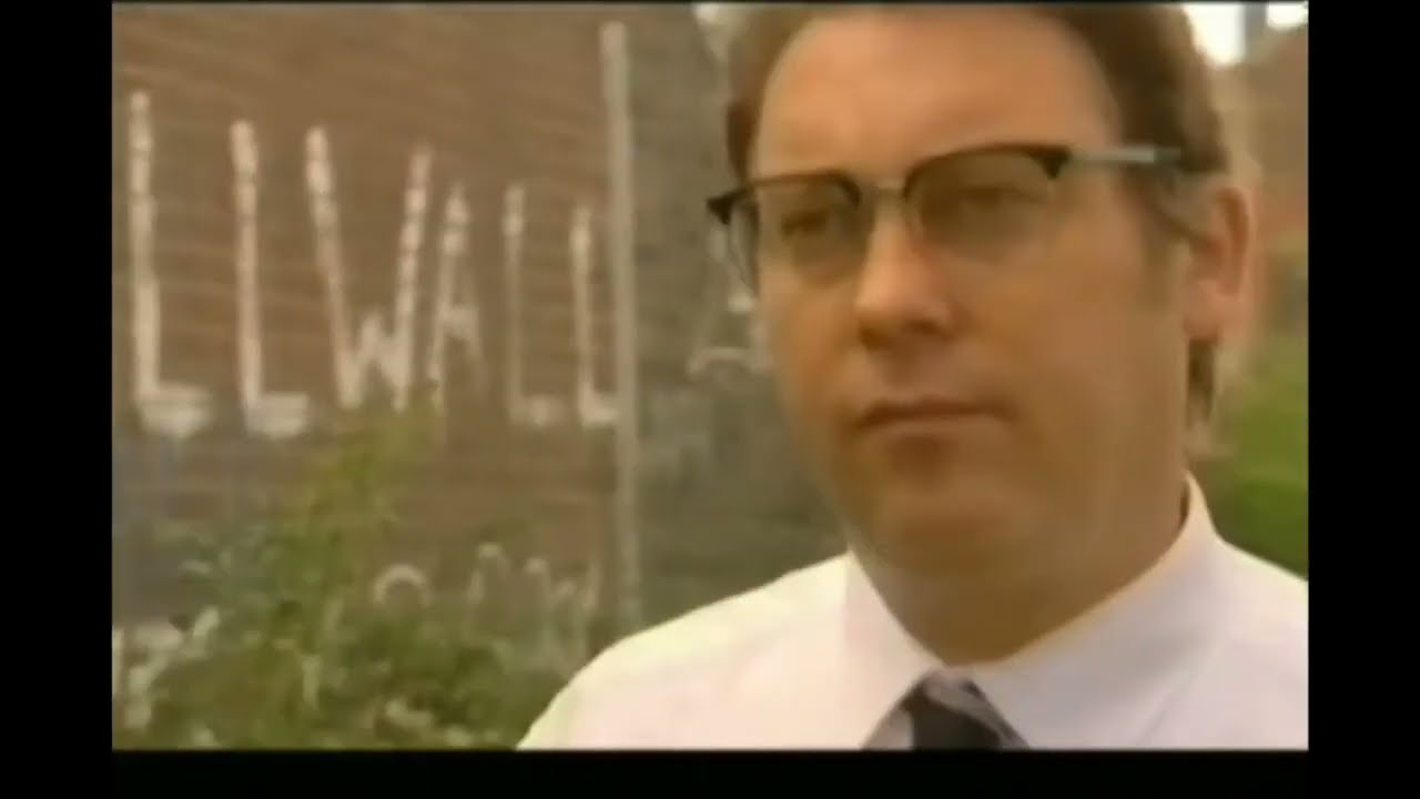 Falling down| Vic and Bob!