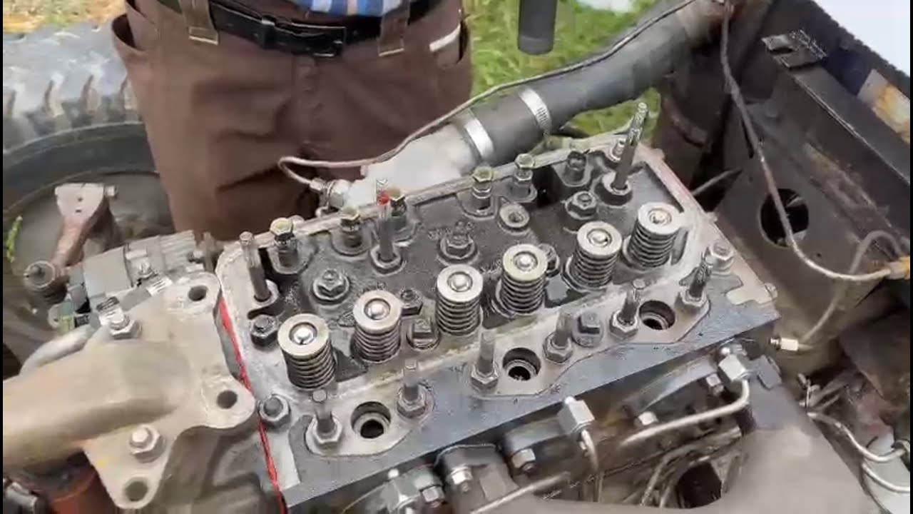 HOW To re-torque head studs on Massey Ferguson 35 Perkins A3 152 #diy #diesel #mechanic #tractor #mf