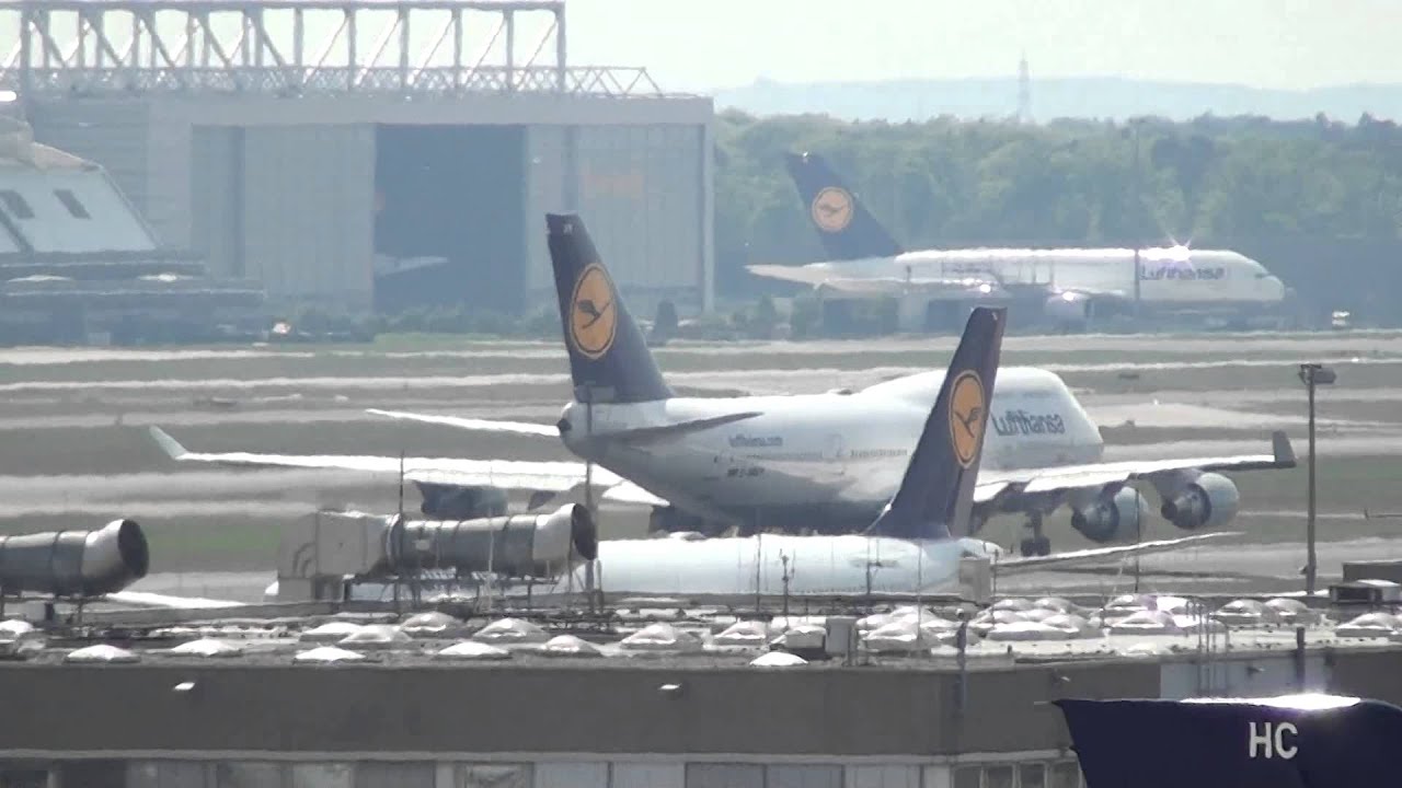 Lufthansa Boeing 747-400 D-ABVY Take Off Frankfurt am Maim FRA