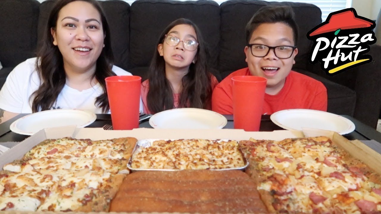 PIZZA HUT BIG DINNER BOX MUKBANG (ШОУ ЕДЫ)