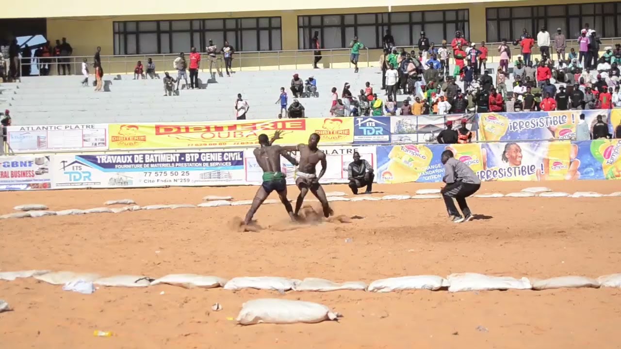 THIATOU WOKAM VS FILS DE SOULEYE GAYNDE J19 MERCREDI 11 J1NVIER 2026 AMA DIA PROD A L ARENE NATIONAL