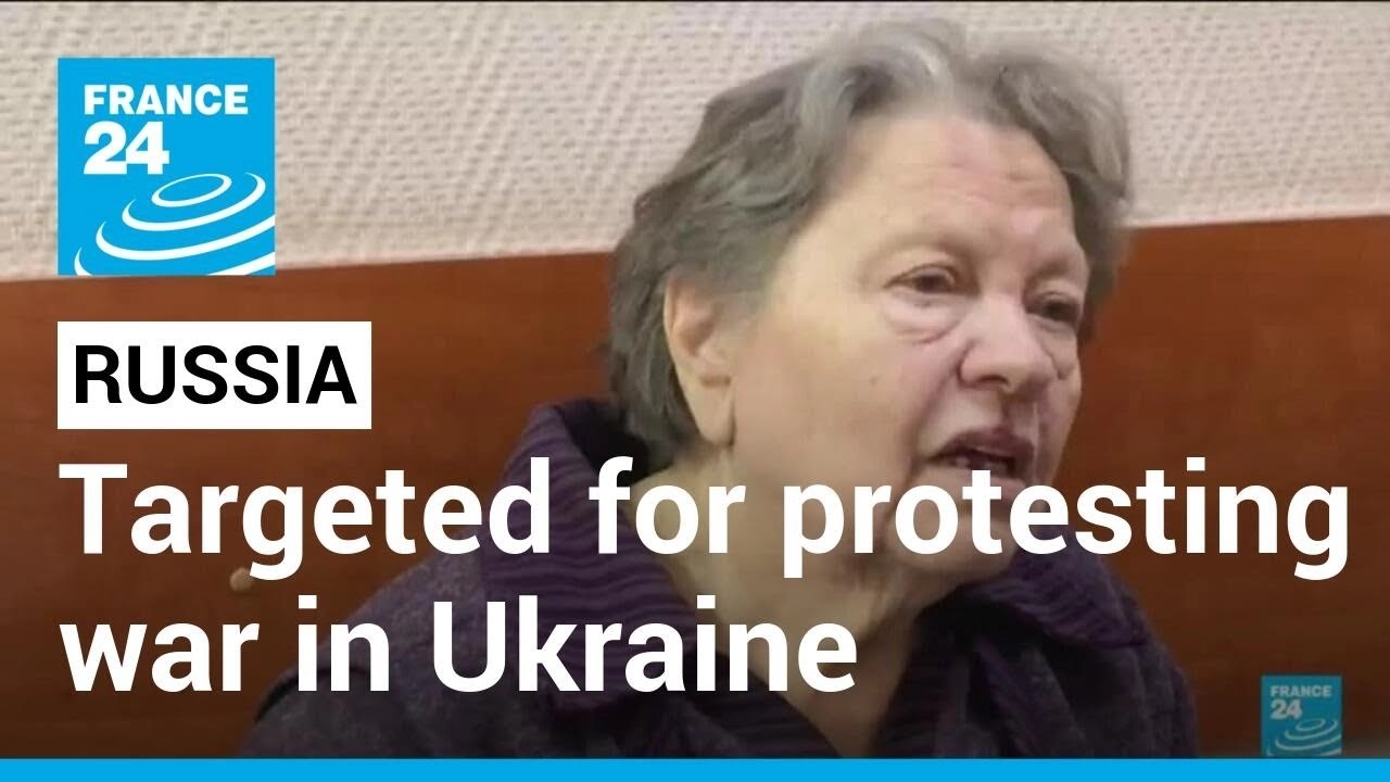 Kremlin crackdown targets Russians arrested for protesting war in Ukraine &bull; FRANCE 24 English