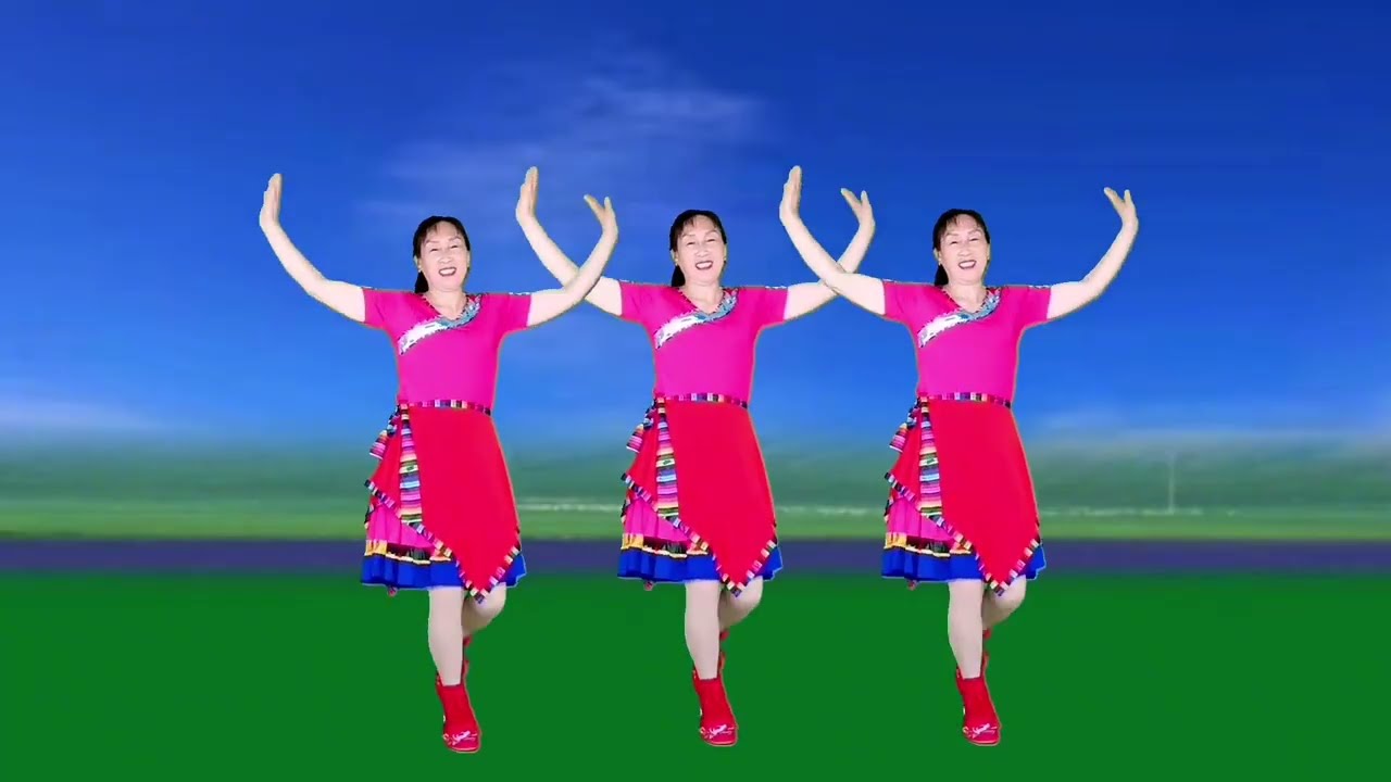 DJ健身操《天上云在飞》谢军演唱，深情醉人的歌声，令人陶醉其中