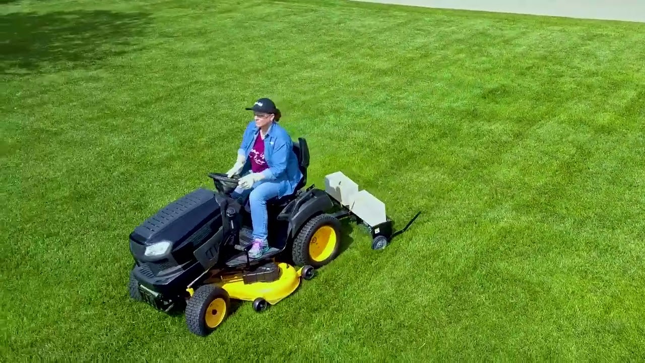 04 45 0544KD 40in Spike Aerator V5
