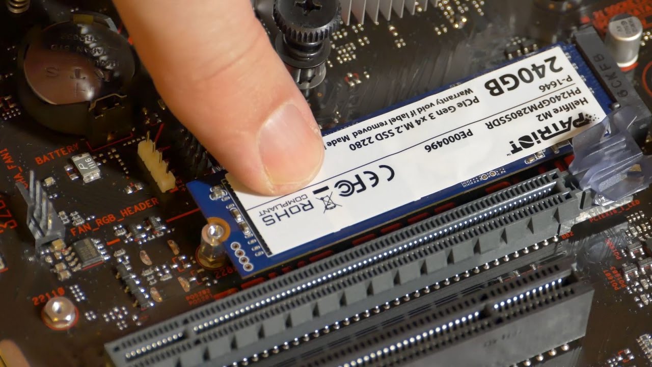 Jak namontovat M2 SSD disk na desku?
