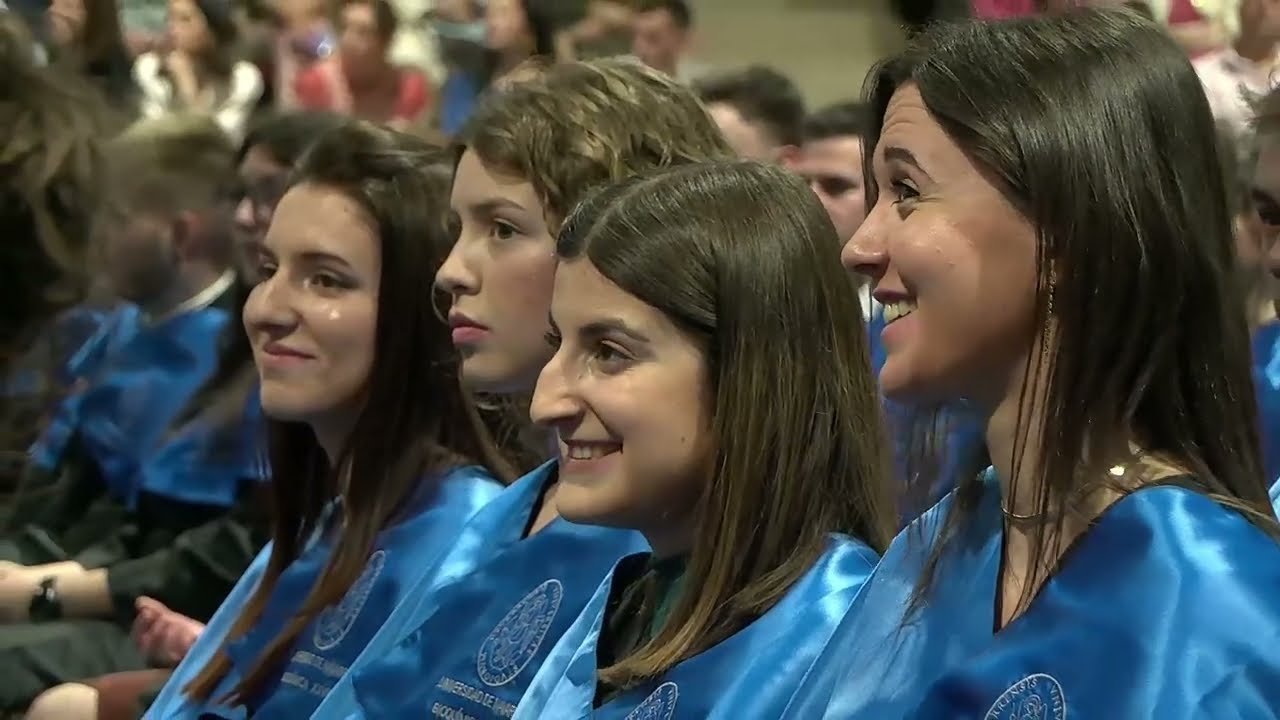 🔴 En directo: Graduación de Ciencias Universidad de Navarra