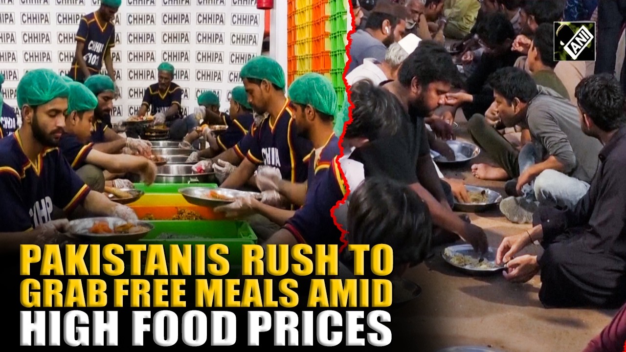 Pakistanis rush to grab free meals as fuel costs drive up food prices amid intense Iran war