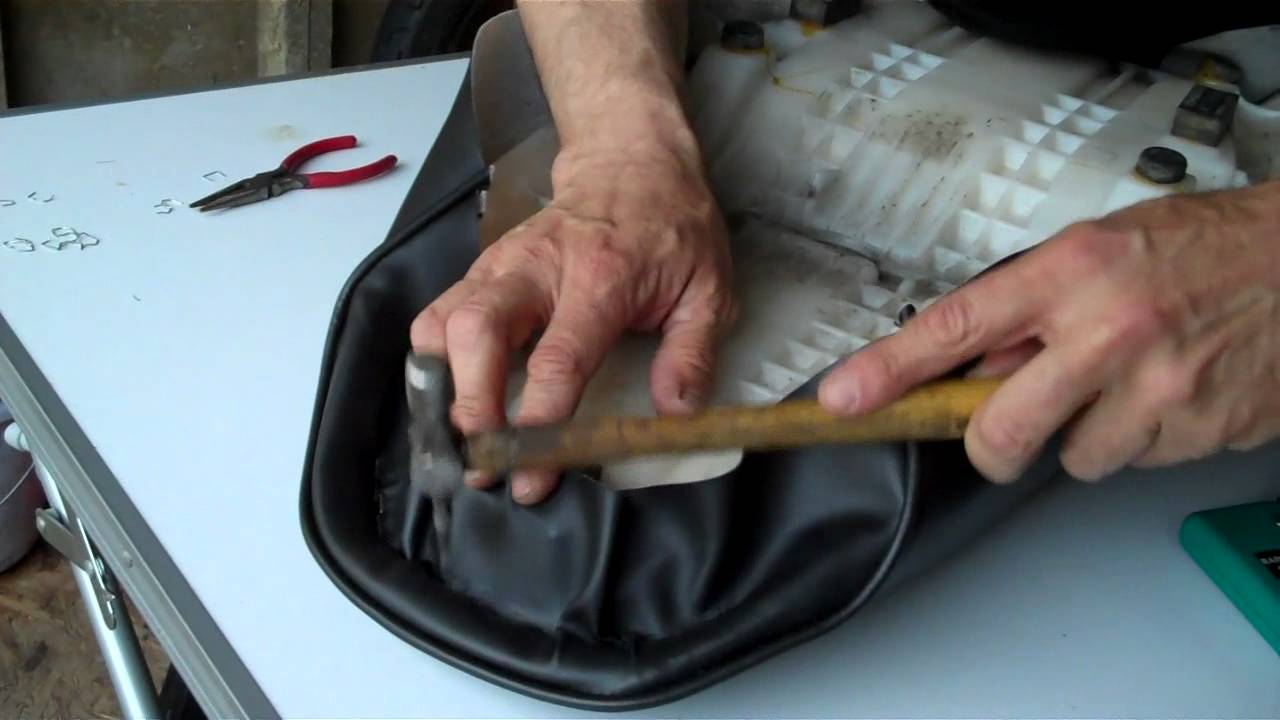 Delboy's Garage Project Bandit, 'How-To' Re-cover a Motorcycle seat.