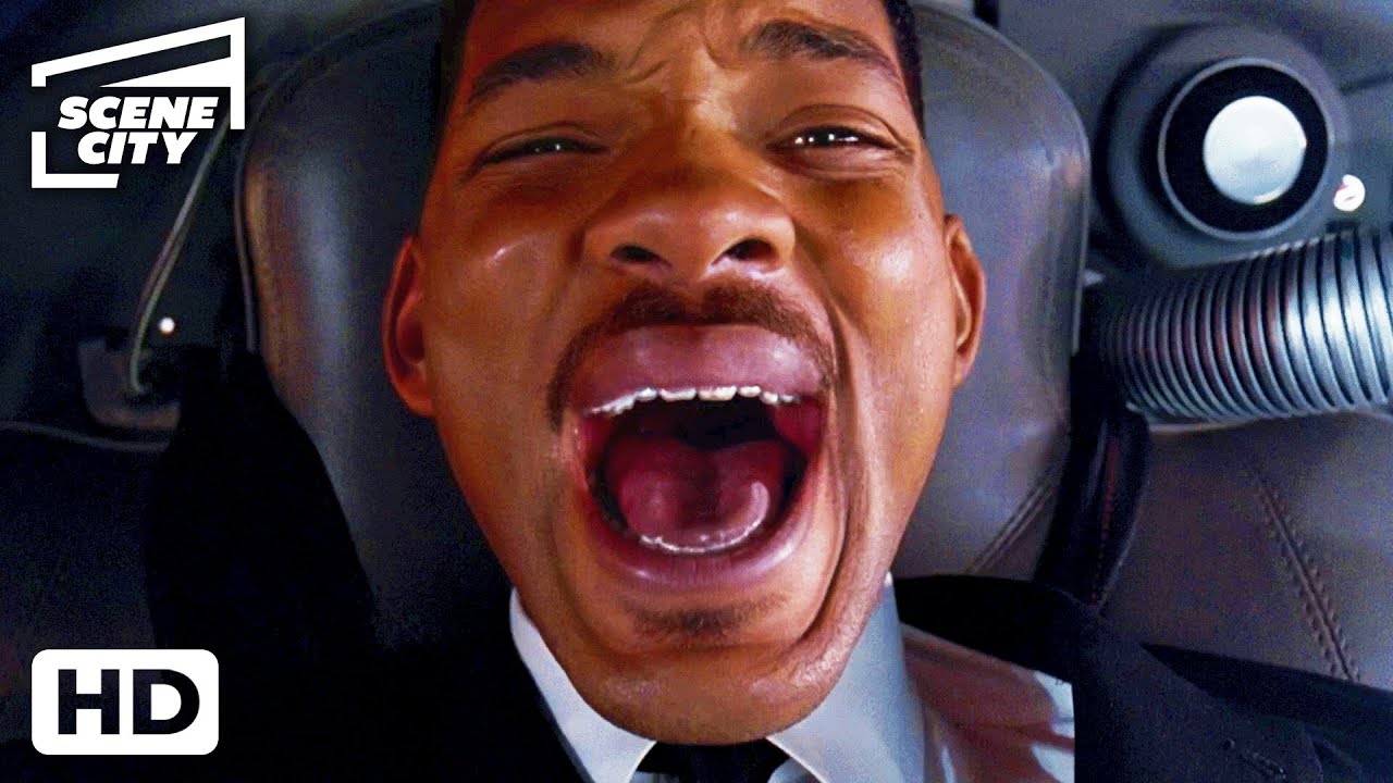 The Iconic Flying Ford LTD Scene | Men in Black (Will Smith, Tommy Lee Jones)
