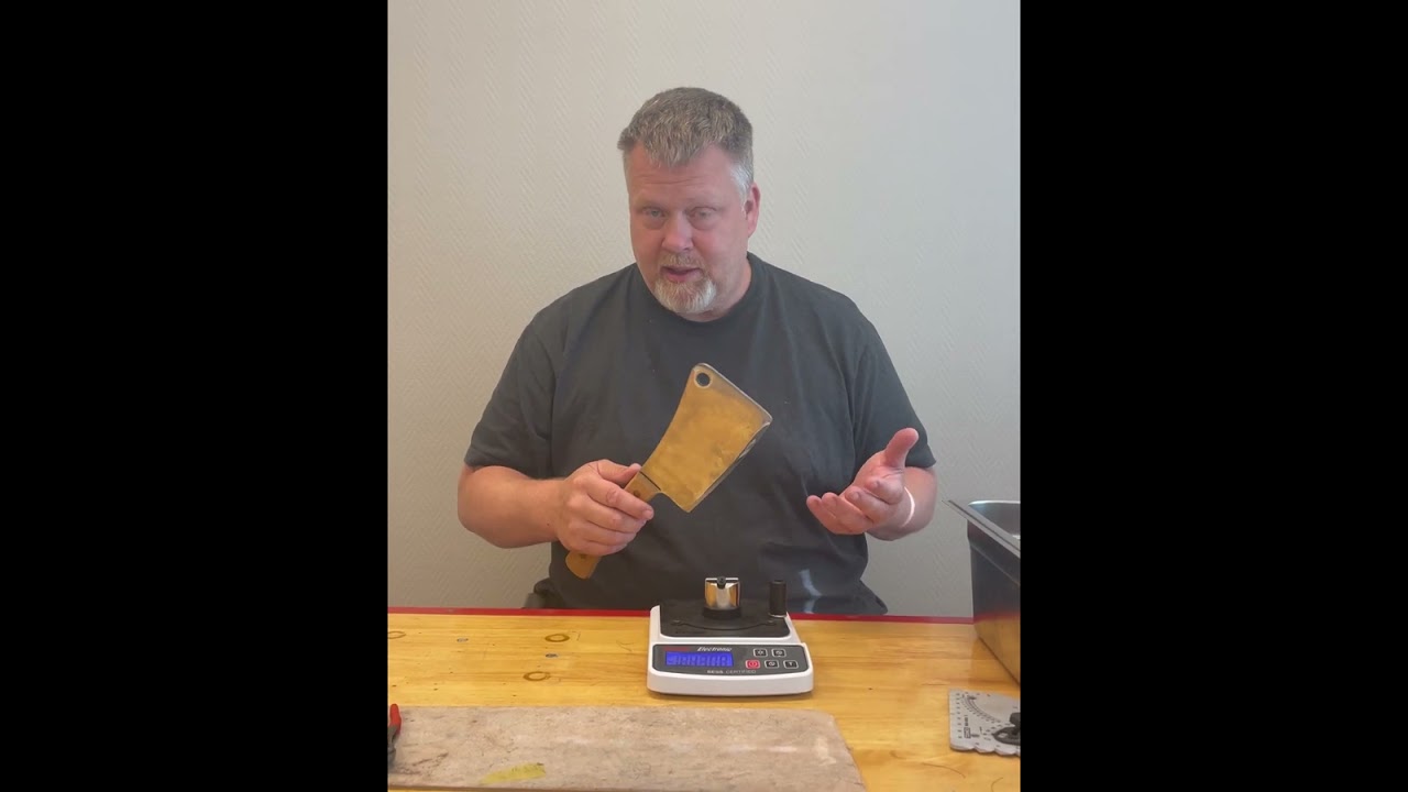 Slipning och polering av k&ouml;ttyxa f&ouml;re och efter