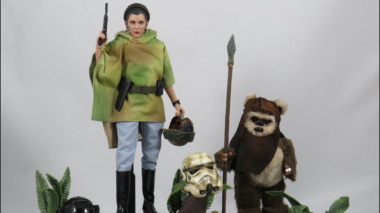 Hot Toys MMS551 Princess Leia and Wicket Endor Outfit