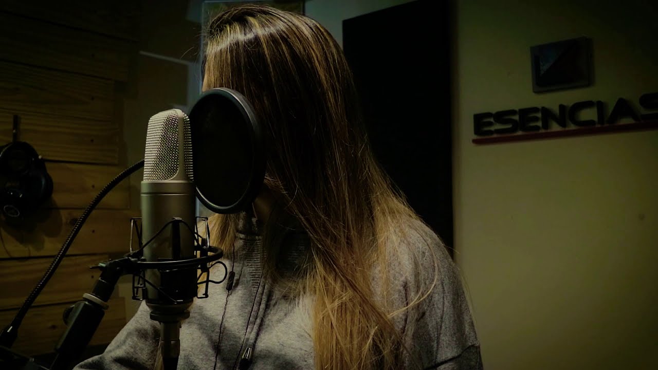 El Cigarrillo/ Celeste- Cover de Ana Gabriel