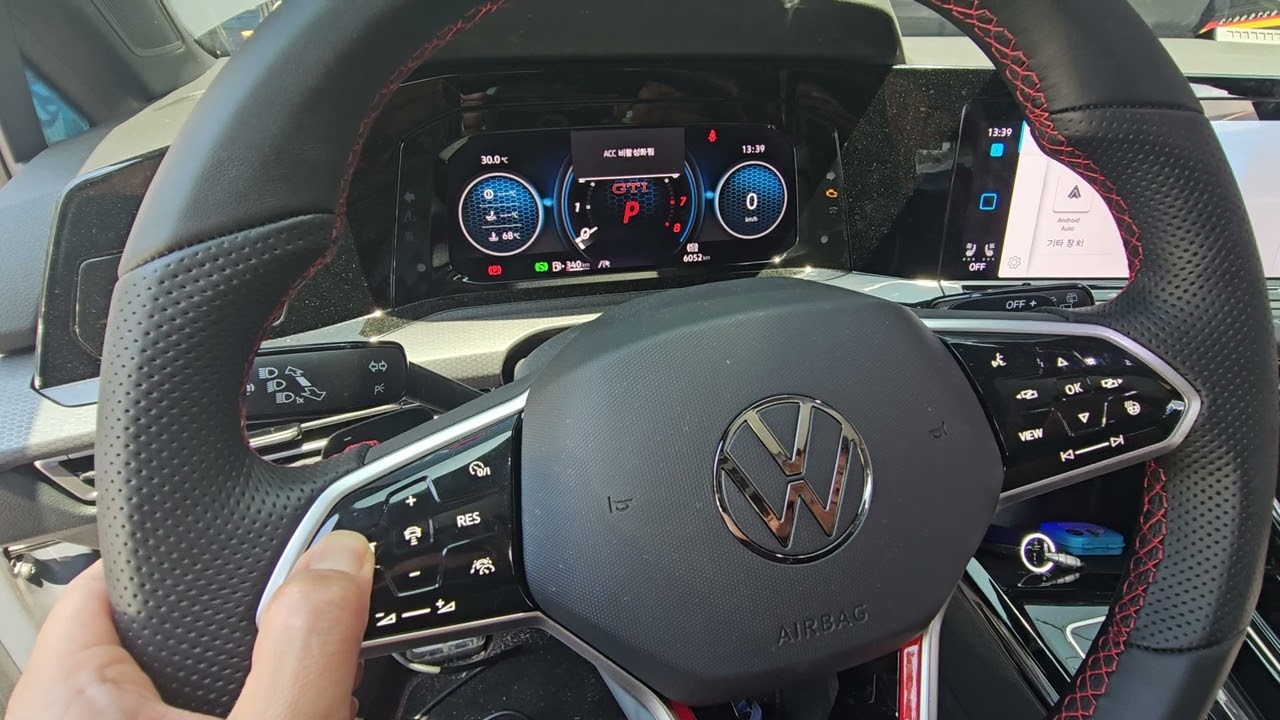 Revo Technik - New Switching Function by Steering Switch MQB EVO