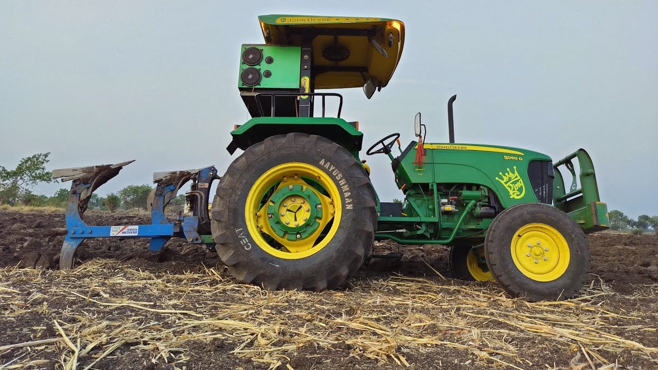 John Deere 5050D tractor with 2 MB plough गेंहू 🌾second spray