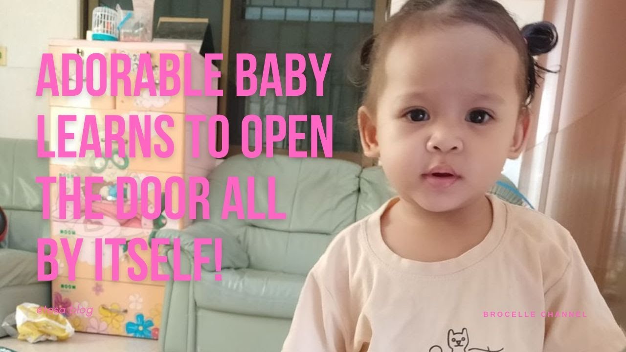 Adorable Baby Opens the Door for the First Time! 🚪😲 So Smart & Cute