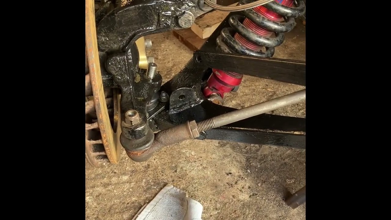 TVR Griffith Restoration front suspension finished and rear begins.