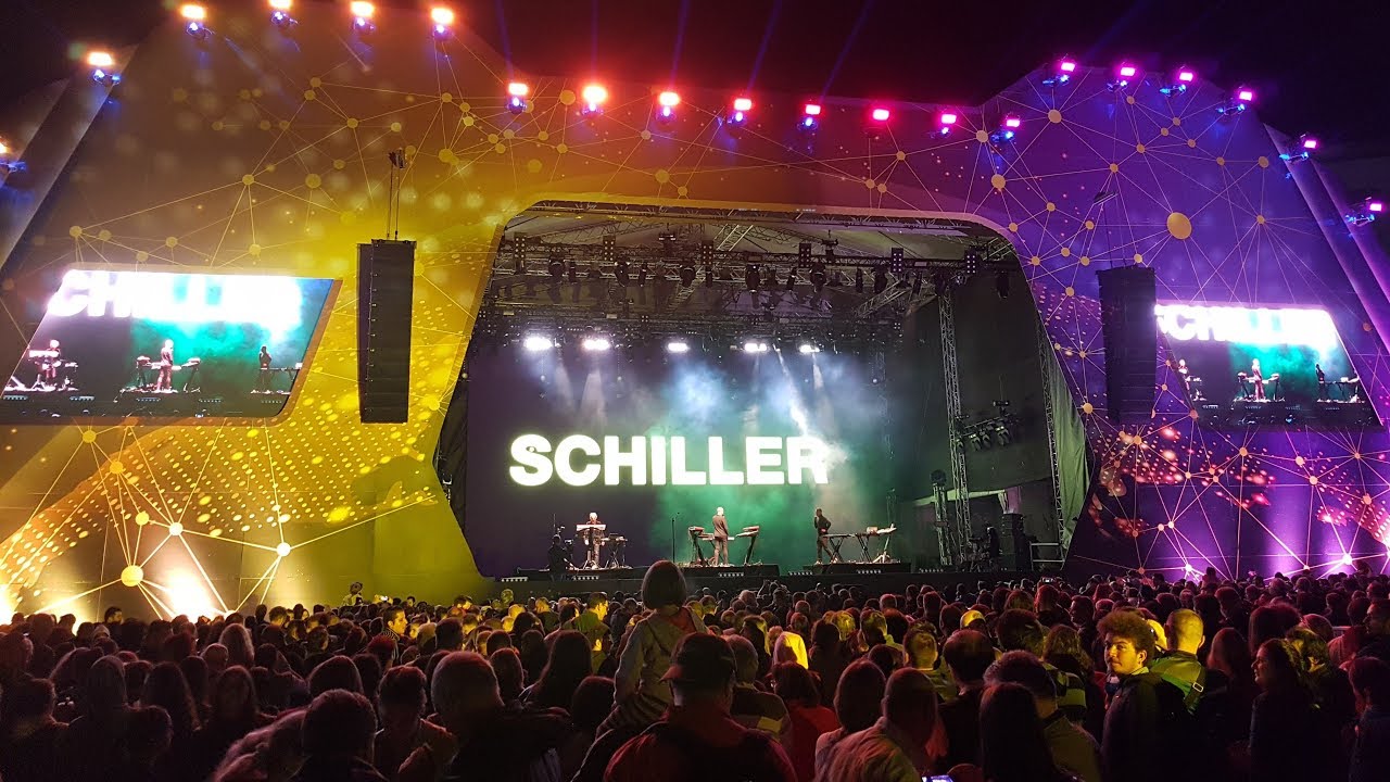 Schiller Concert Full - Piata Constitutiei