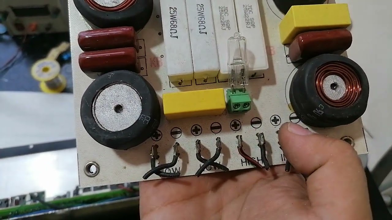 SAHNE SES SİSTEMLERİ  - AKTİF 2 YOLLU HI-FI AKTIF AMPLİFİKATÖR
