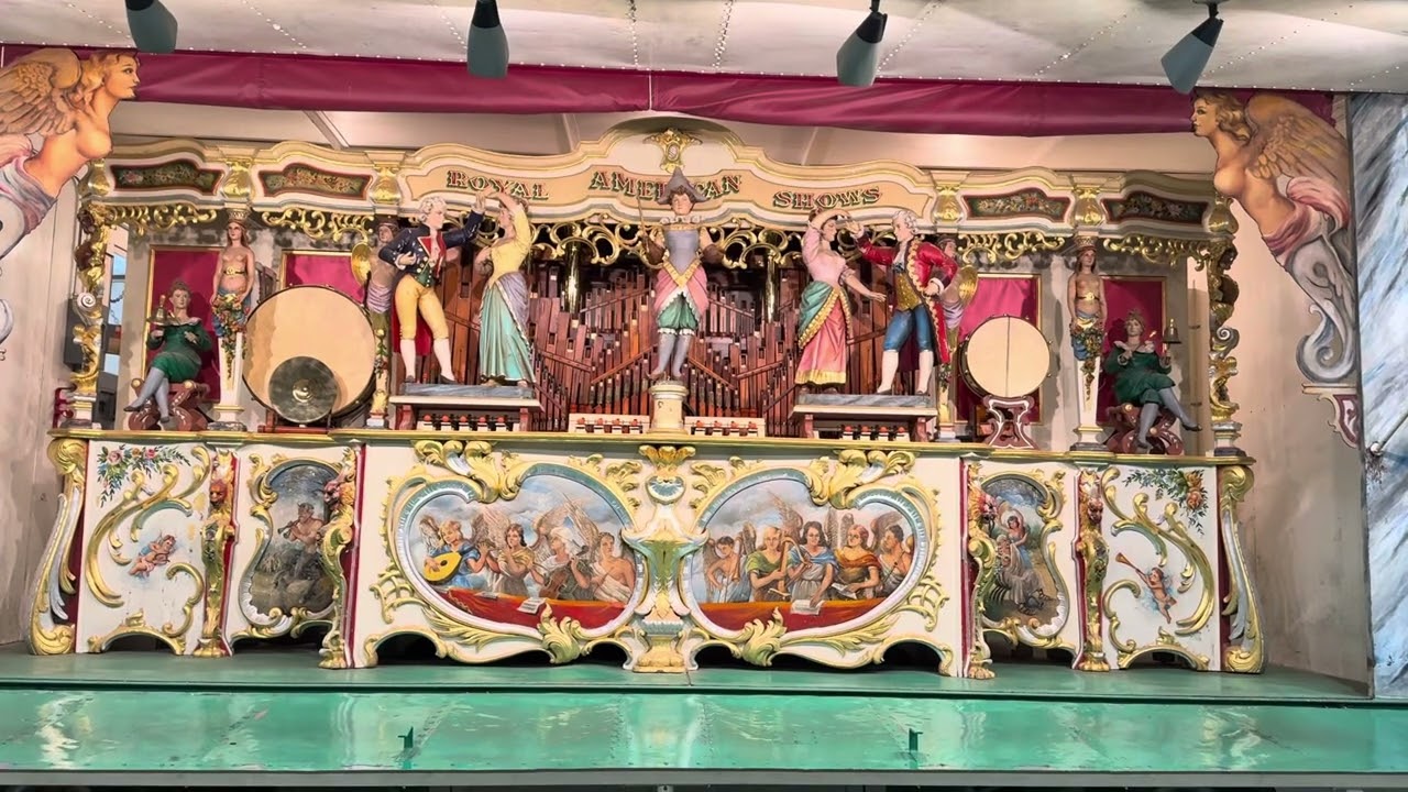 89-key Gavioli fairground organ at The Circus World Museum, Baraboo, WI plays “I want a girl”