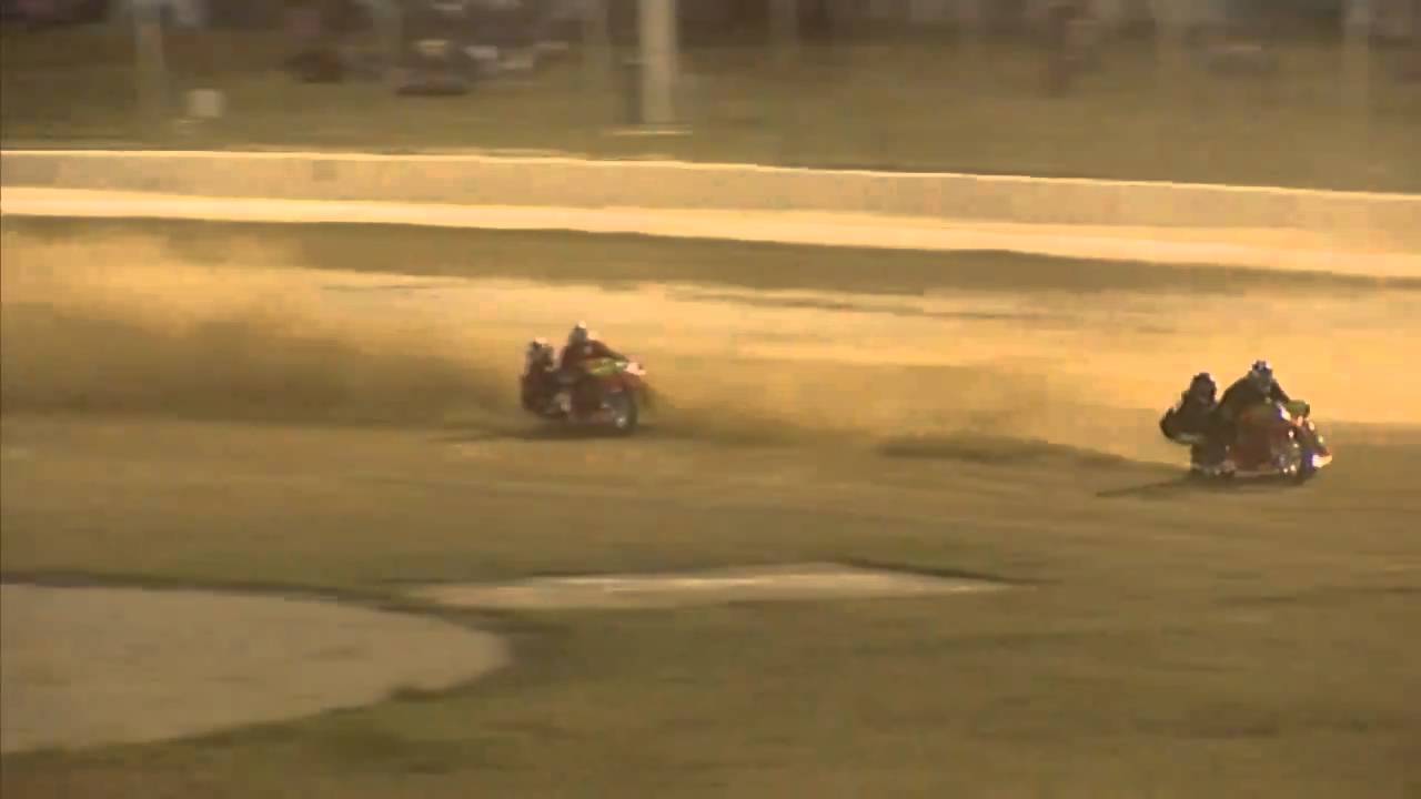 Warwood's dominate Sidecar  Final