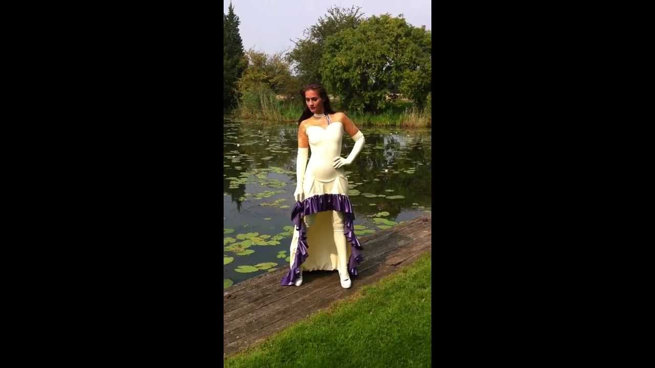 Latex Outdoor Shooting mit LatexCrazy