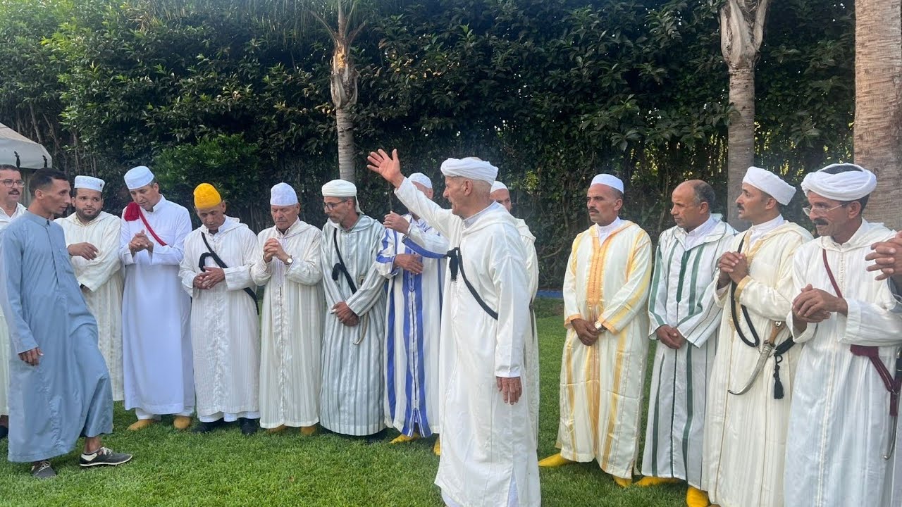 شعراء إيمينتانوت أحواش أصيل وروح يحيون بها التراث الامازيغي