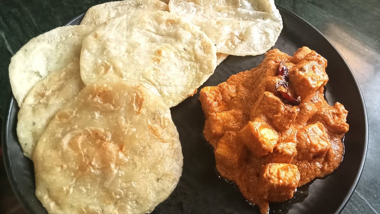 Masala paneer , साथ में उड़द दाल की पतली पूरी 👍