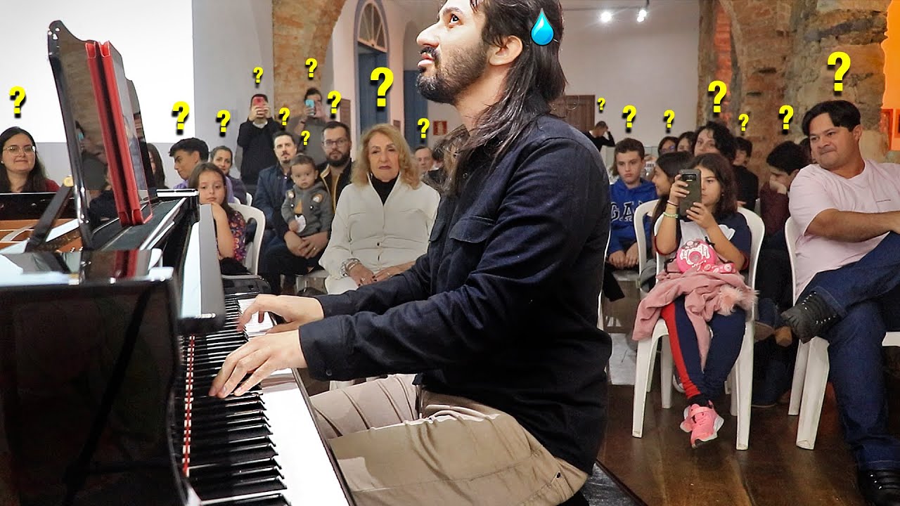 TOQUEI PIANO ERRANDO TUDO DE PROPÓSITO PRA VER A REAÇÃO DO PÚBLICO - Franz Ventura