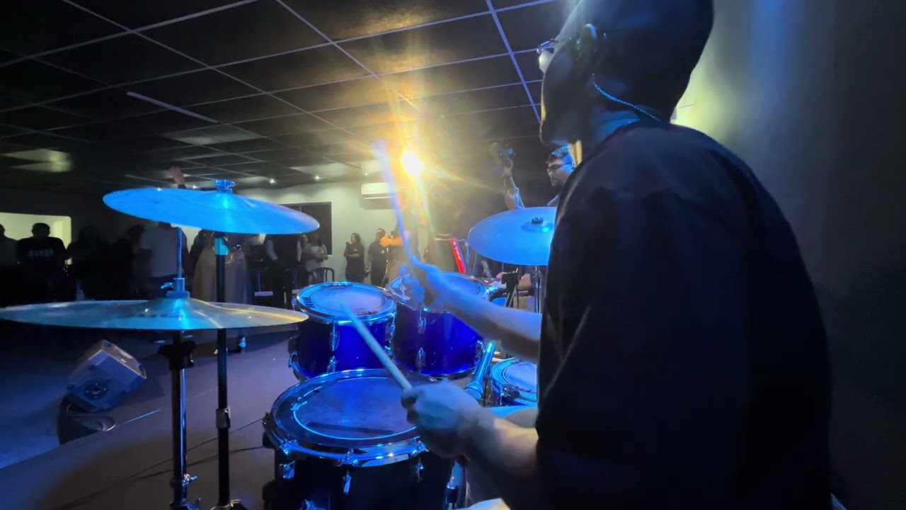 ME ATRAIU - Drum cam