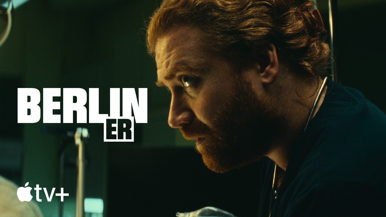 Berlin ER &mdash; Dr. Kohn Freezes in the Operating Room | Scene | Apple TV