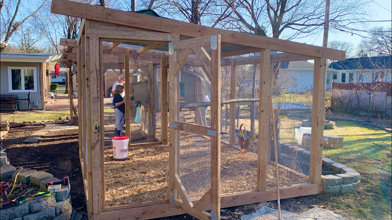 Chicken Run Build ~ Chicken Coop Build ~ With Twin Cities Adventures