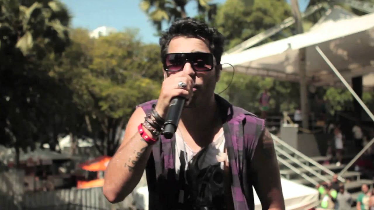 Tomate - Coração - YouTube Carnaval 2011