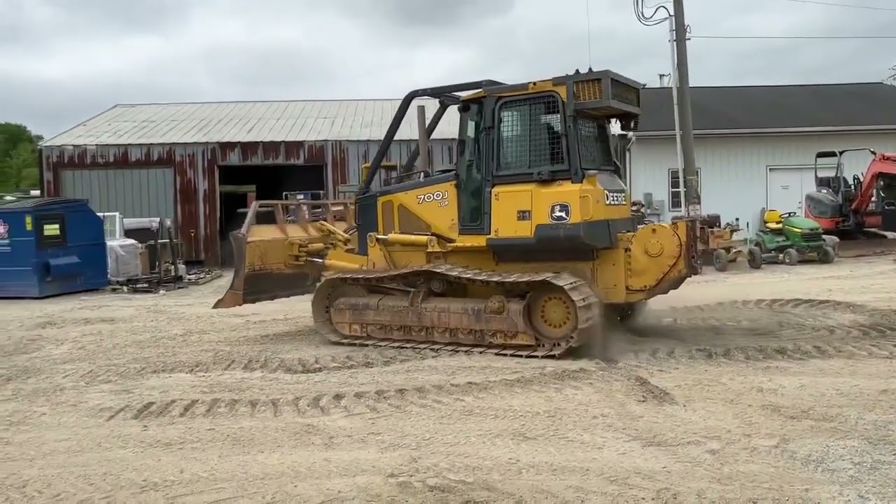 JOHN DEERE 700J LGP DOZER 704035