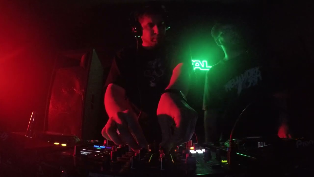 LORENZO ALLIO & ROMAN COLONNA | Techno Dj Set at Unphased (14-11-25)