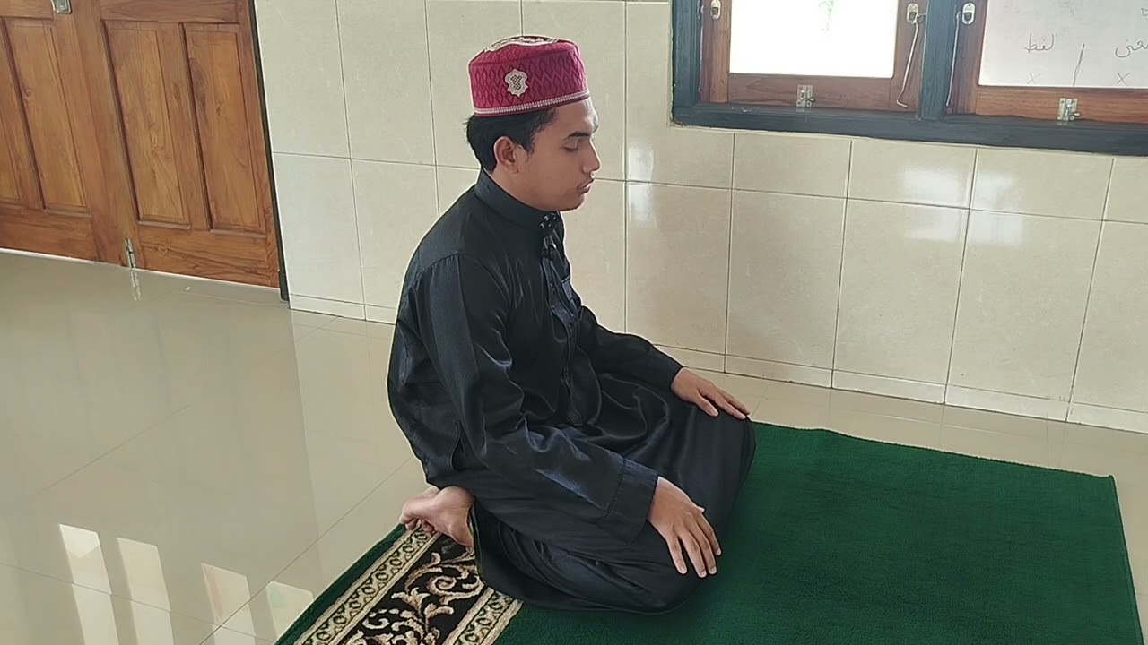 PRAKTEK SHOLAT | MATA KULIAH FIQIH IBADAH