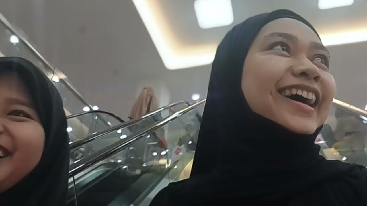 JALAN JALAN