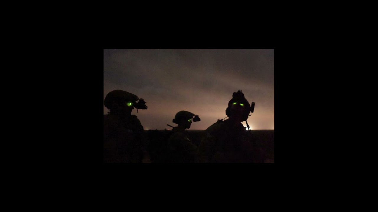 𝐞 𝐬 𝐜 𝐚 𝐩 𝐞  -  𝐯𝐚𝐜𝐚𝐧𝐭 (𝐬𝐥𝐨𝐰𝐞𝐝+𝐫𝐞𝐯𝐞𝐫𝐛)