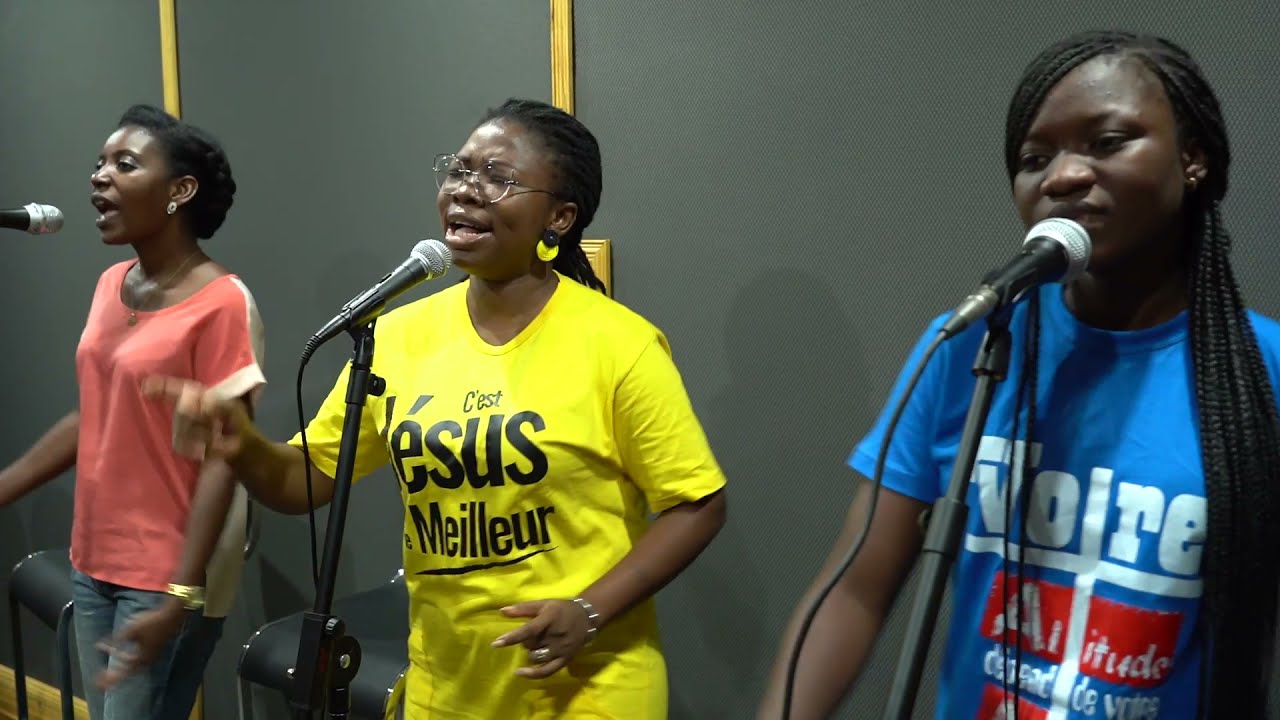Home Worship | SADIA & Tabitha Praise Adonaï