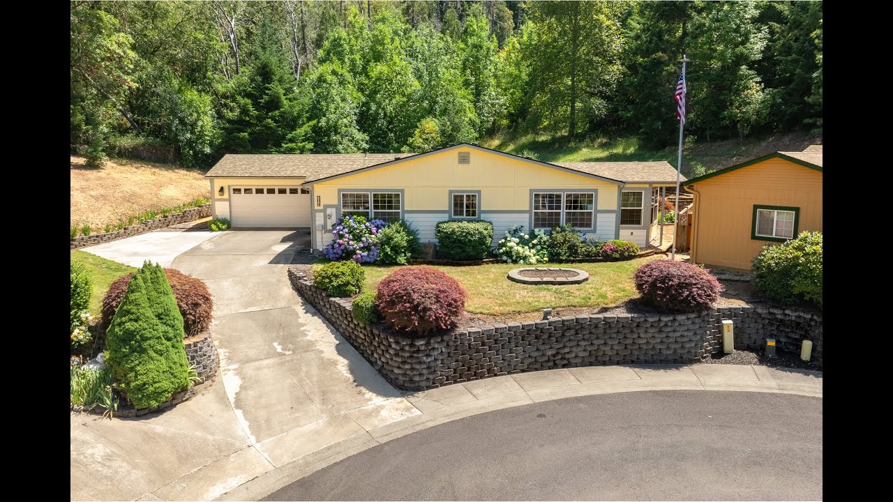 Home sold by the G Team in Canyonville, OR 97417 