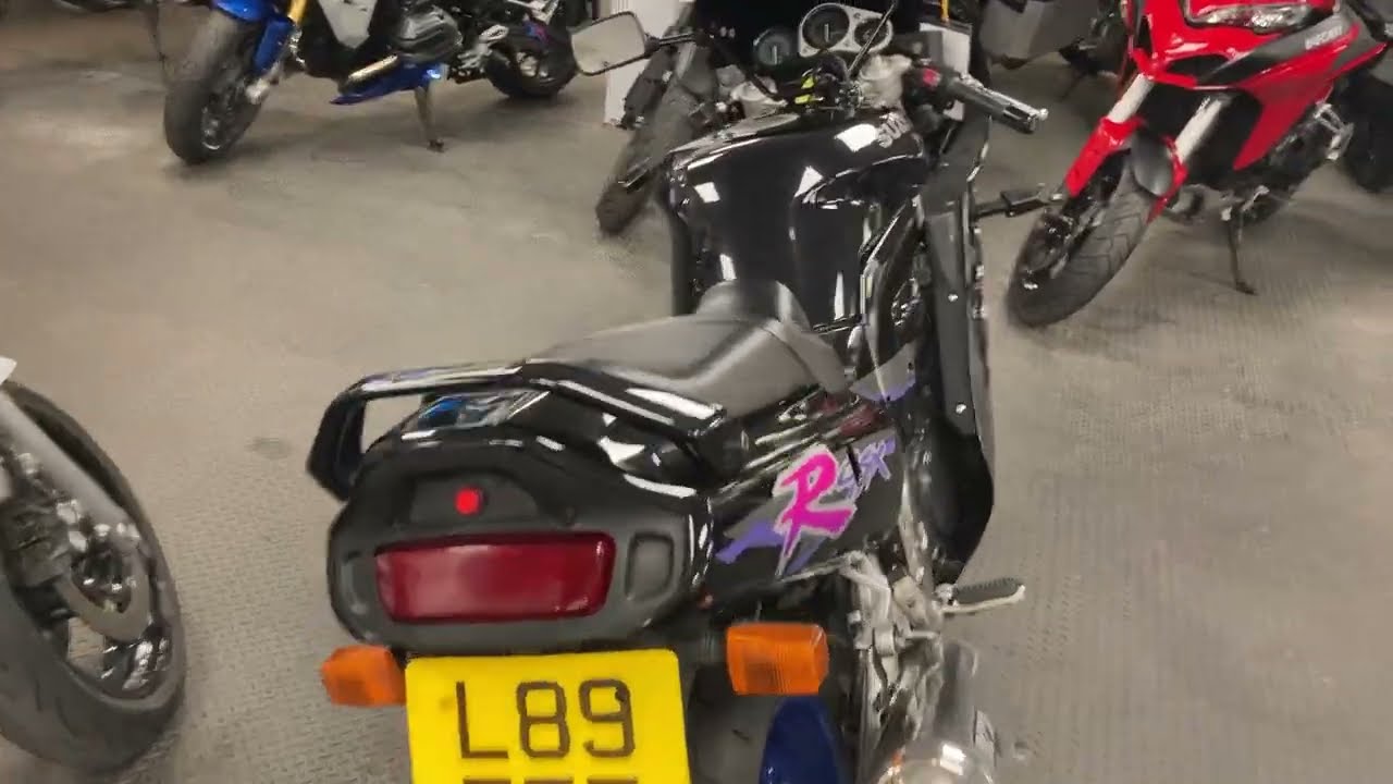 Suzuki GSXR 1100