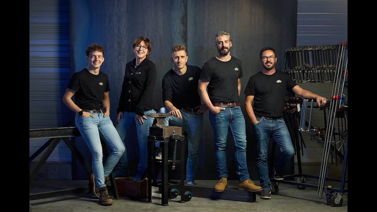 Découvrez les coulisses et les ouvrages de la Métallerie METAL360...  Pour le moins insolite…