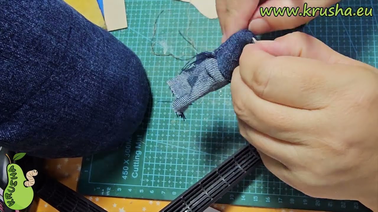 Урок: Как да си направим текстилно гномче / Lesson: How to Make a Fabric Gnome