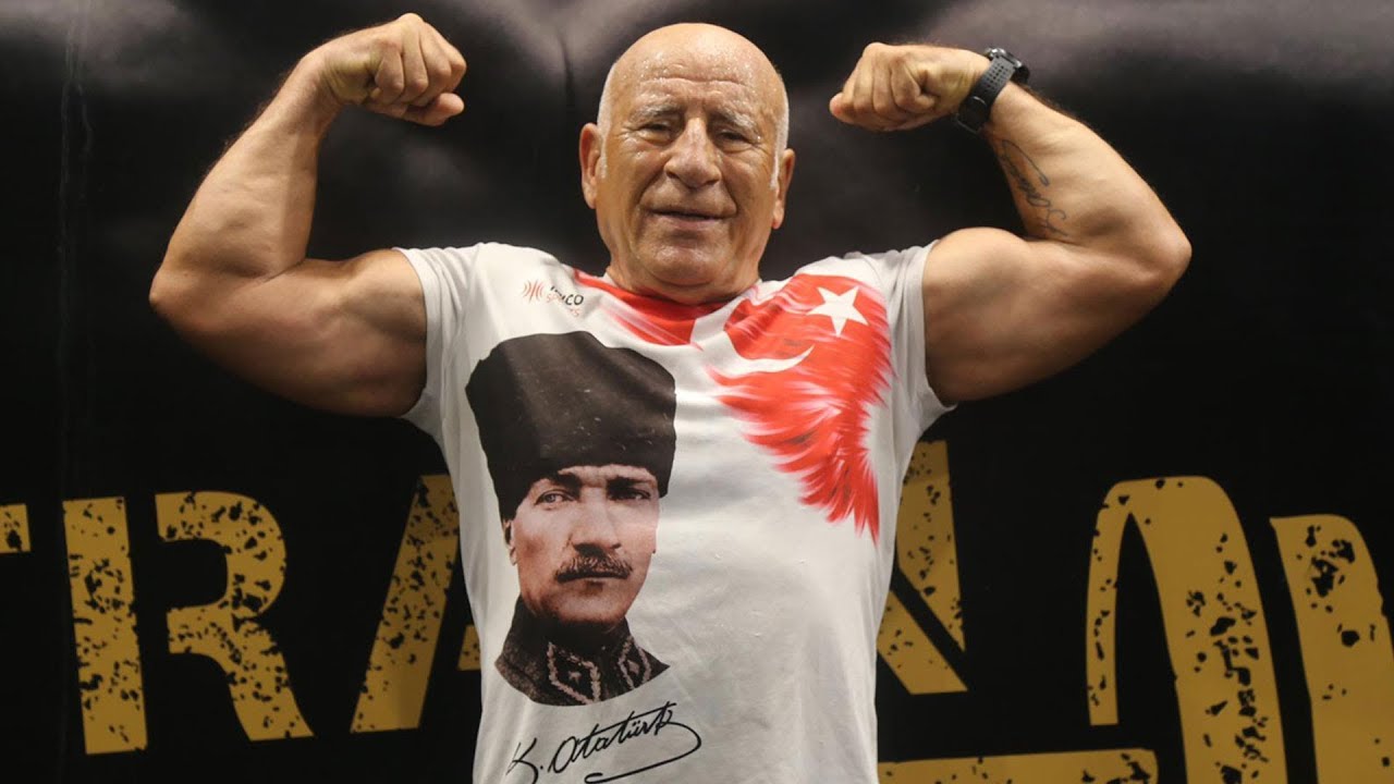 71 yaşındaki sporcu Hayrettin Sönmez, Guinness Rekorlar Kitabı'na girdi