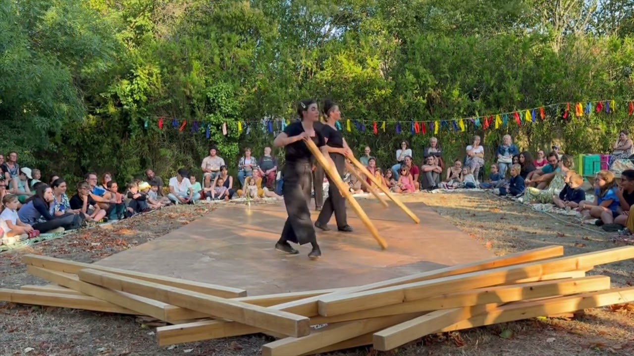 CIE LES CIEUX GALVANISÉS (VALENCE) - « 128 KILOS DE MÉLÈZE » - FESTI’LALIE 15ème Édition  2025/07/25