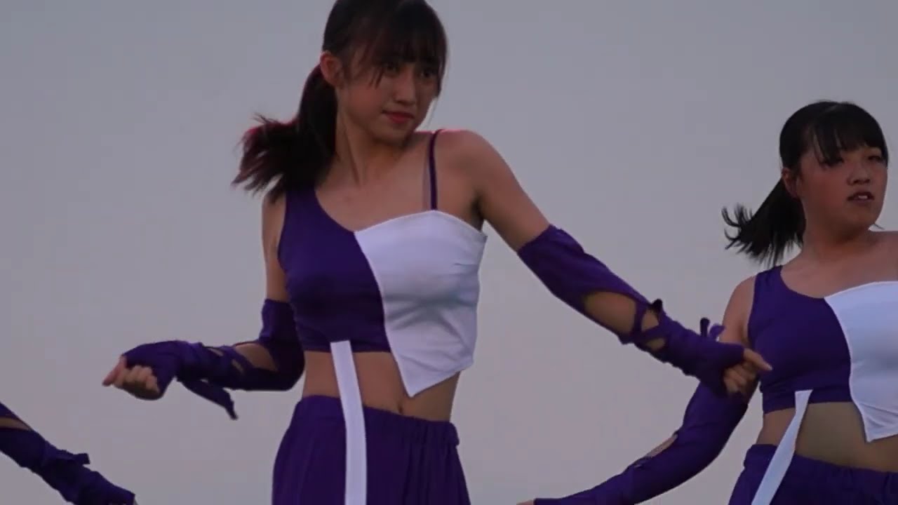 女子高生のかわいいダンス　[再掲]
