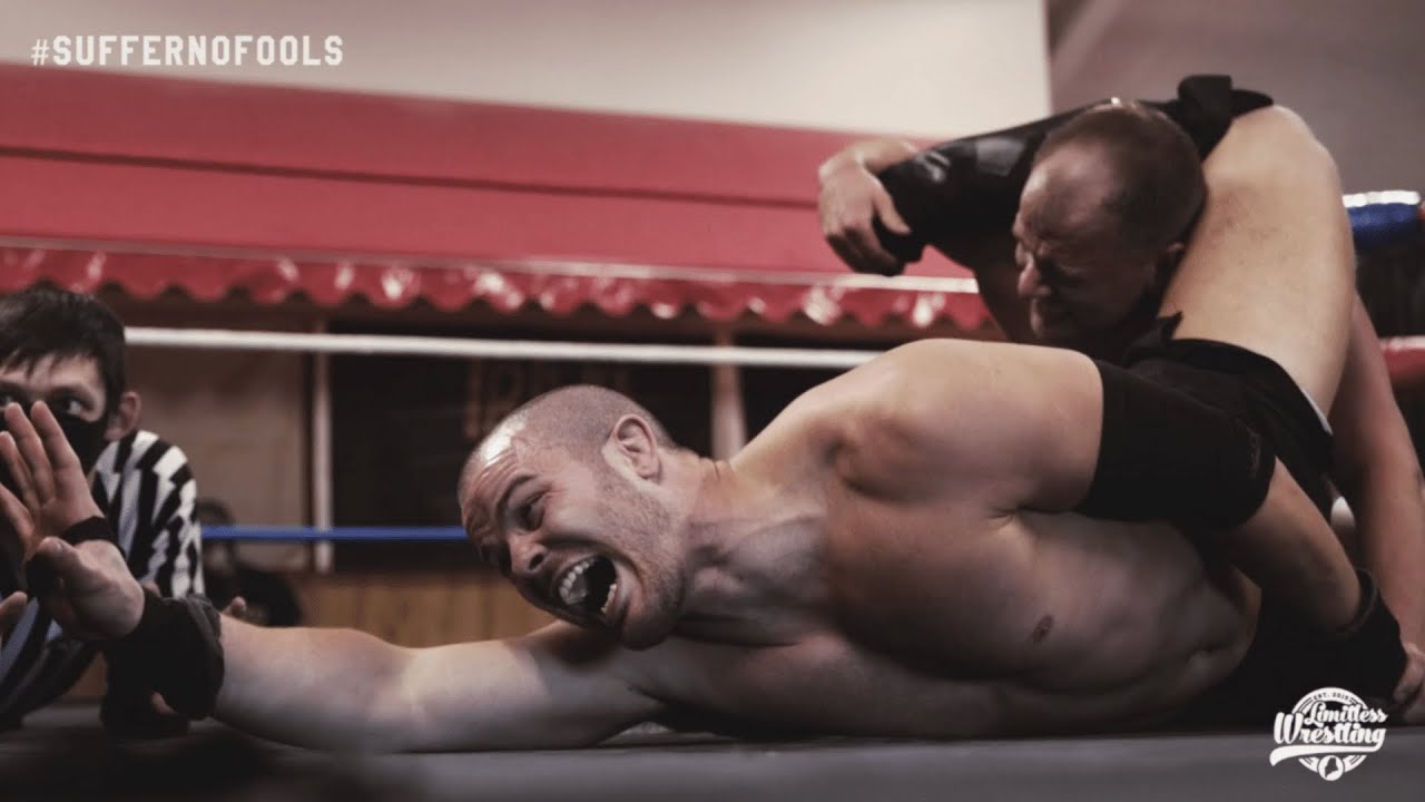 Travis Huckabee vs. Matt Makowski - Limitless Wrestling (GCW Bloodsport, Beyond, Chikara)